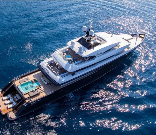 Crew Members File Claim Against Captain Paul Clarke Following Loon Superyacht Tender Crash